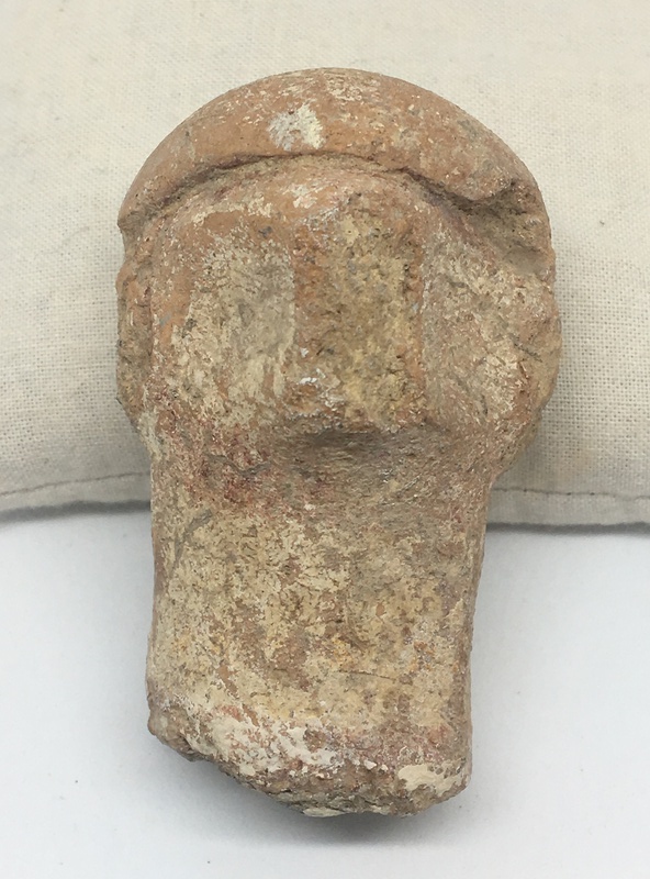 Pinched face; turban. TEN I 246; 273; 300; Pl 86:2.